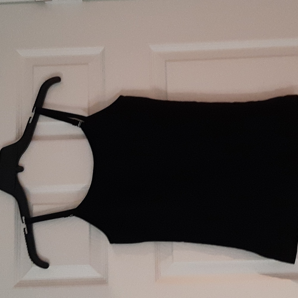 Shape wear tank top black XL NWOT